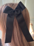 Scalloped Bow