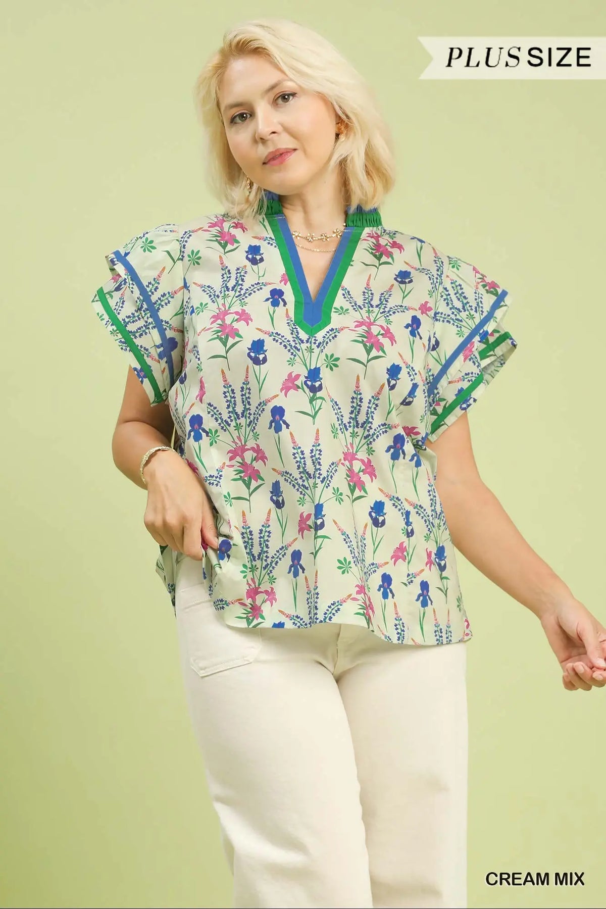 Curvy Mix Floral Top